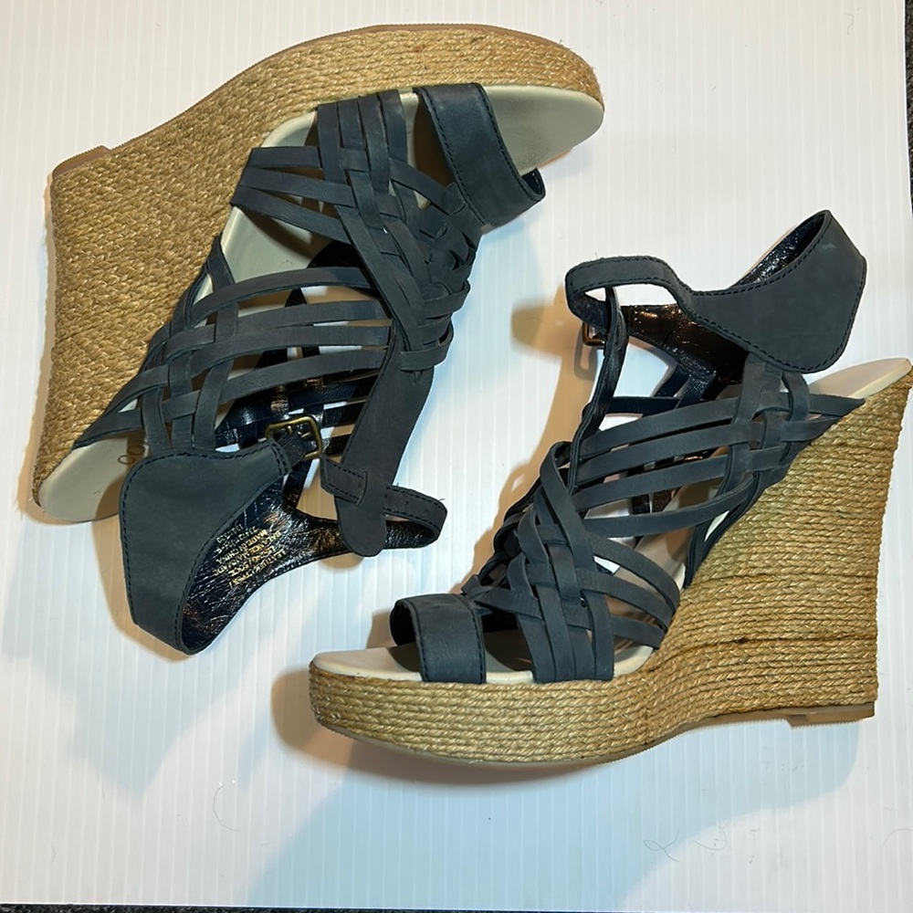 Colin Stuart wedge heel straw weave espadrille sandals women’s size 9